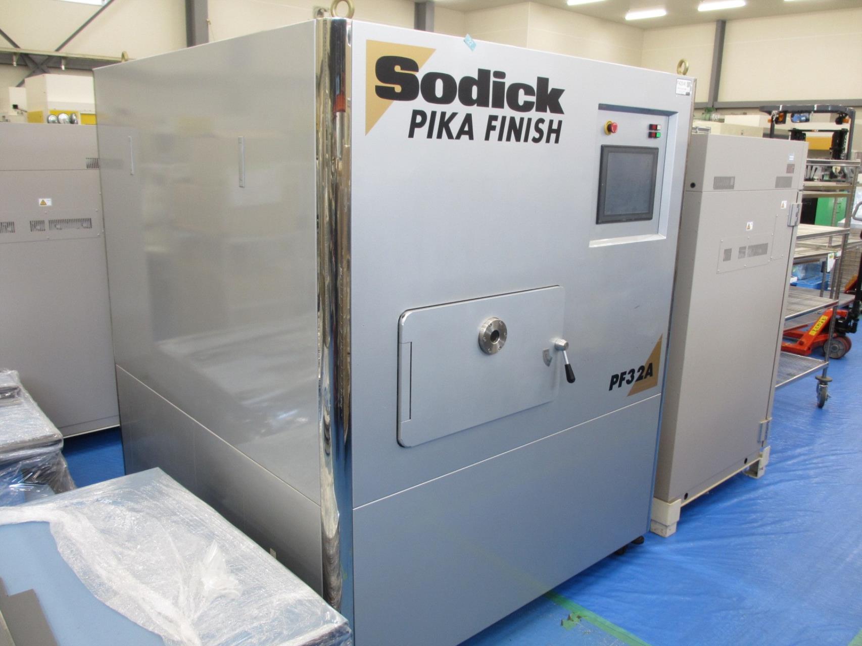 電子ビームPIKA面加工装置
金型研磨装置 PIKA