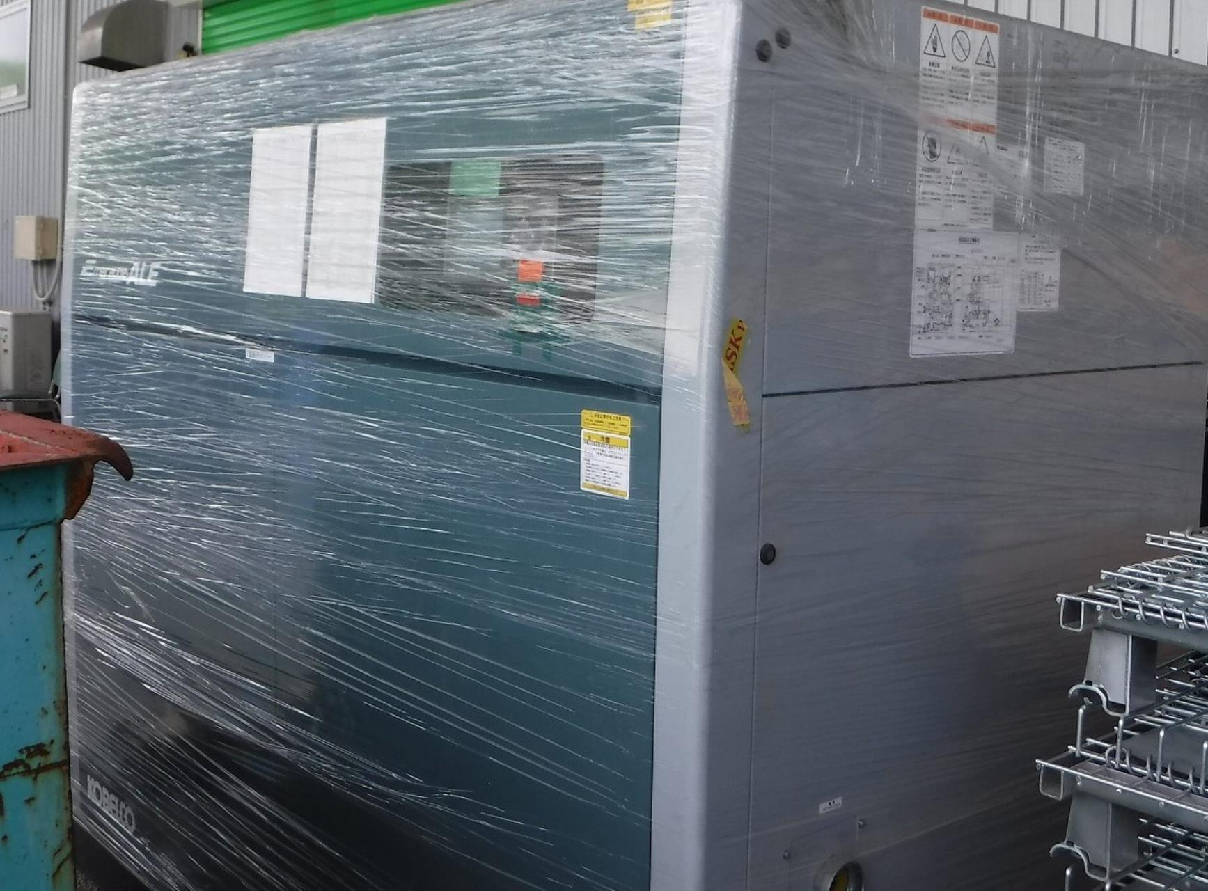 エアーコンプレッサー
120kw(オイルフリー )水冷