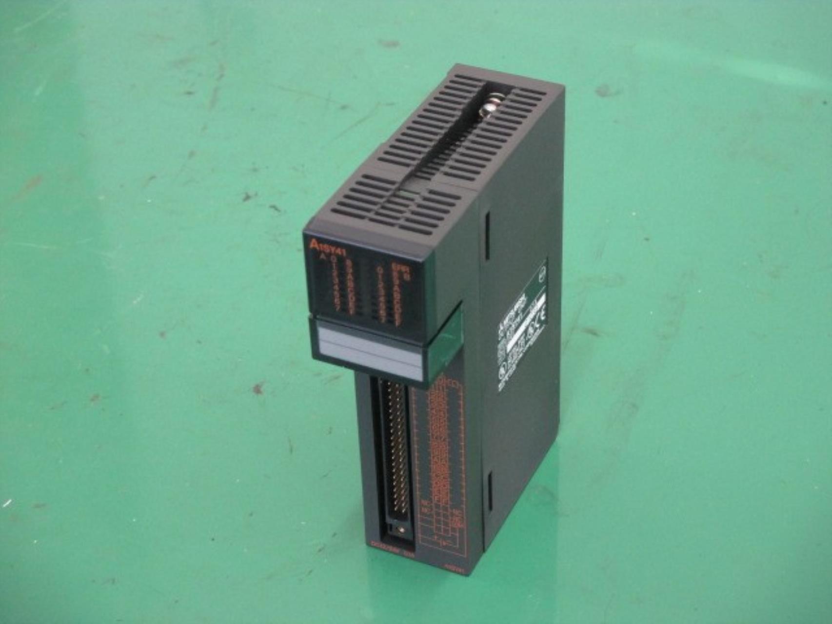 シーケンサー(PLC)