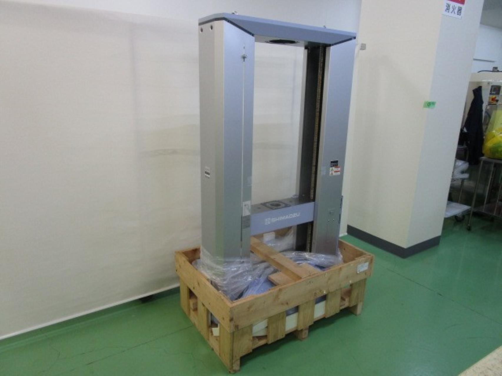 オートグラフ 引張試験機