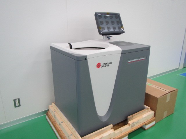 フロア型超遠心機